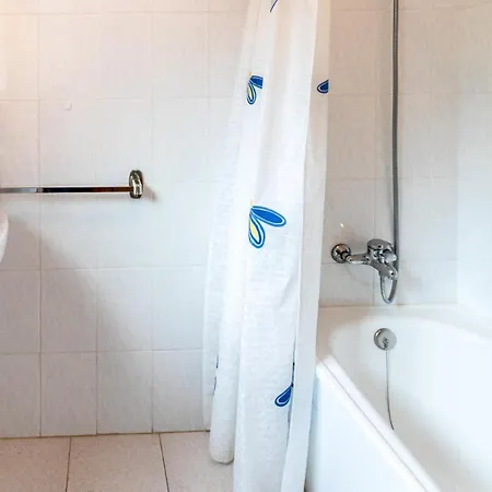 Fener De Dalt 842 Con Terraza * Girona